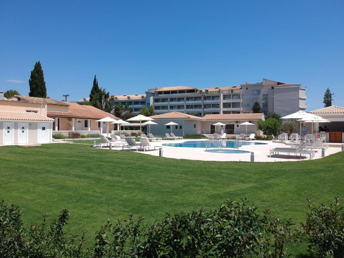 Santos Luxury Apartments Dassiá Eksteriør bilde