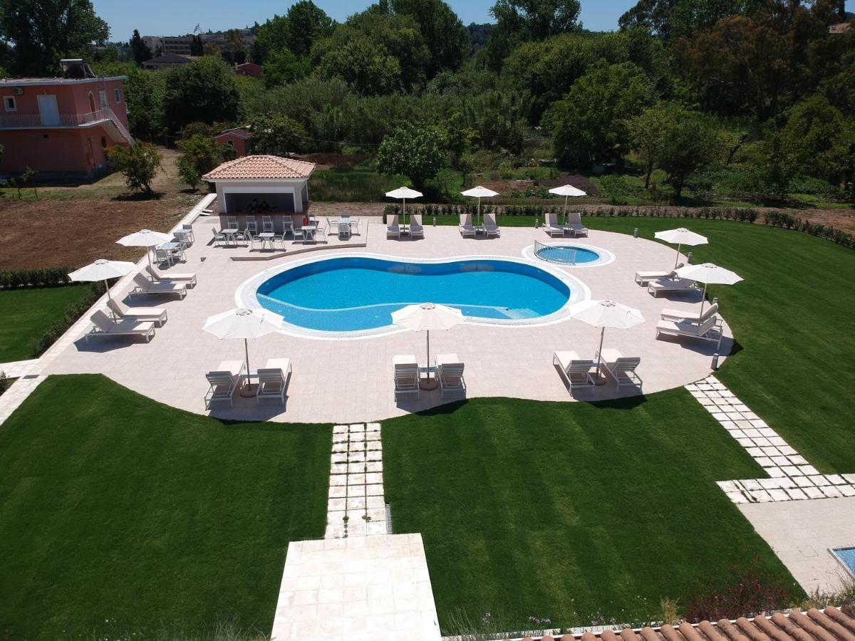 Santos Luxury Apartments Dassiá Eksteriør bilde
