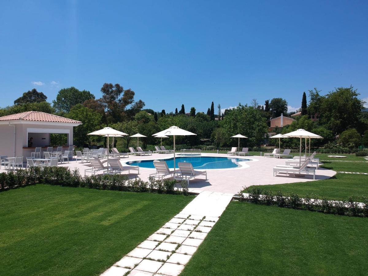Santos Luxury Apartments Dassiá Eksteriør bilde